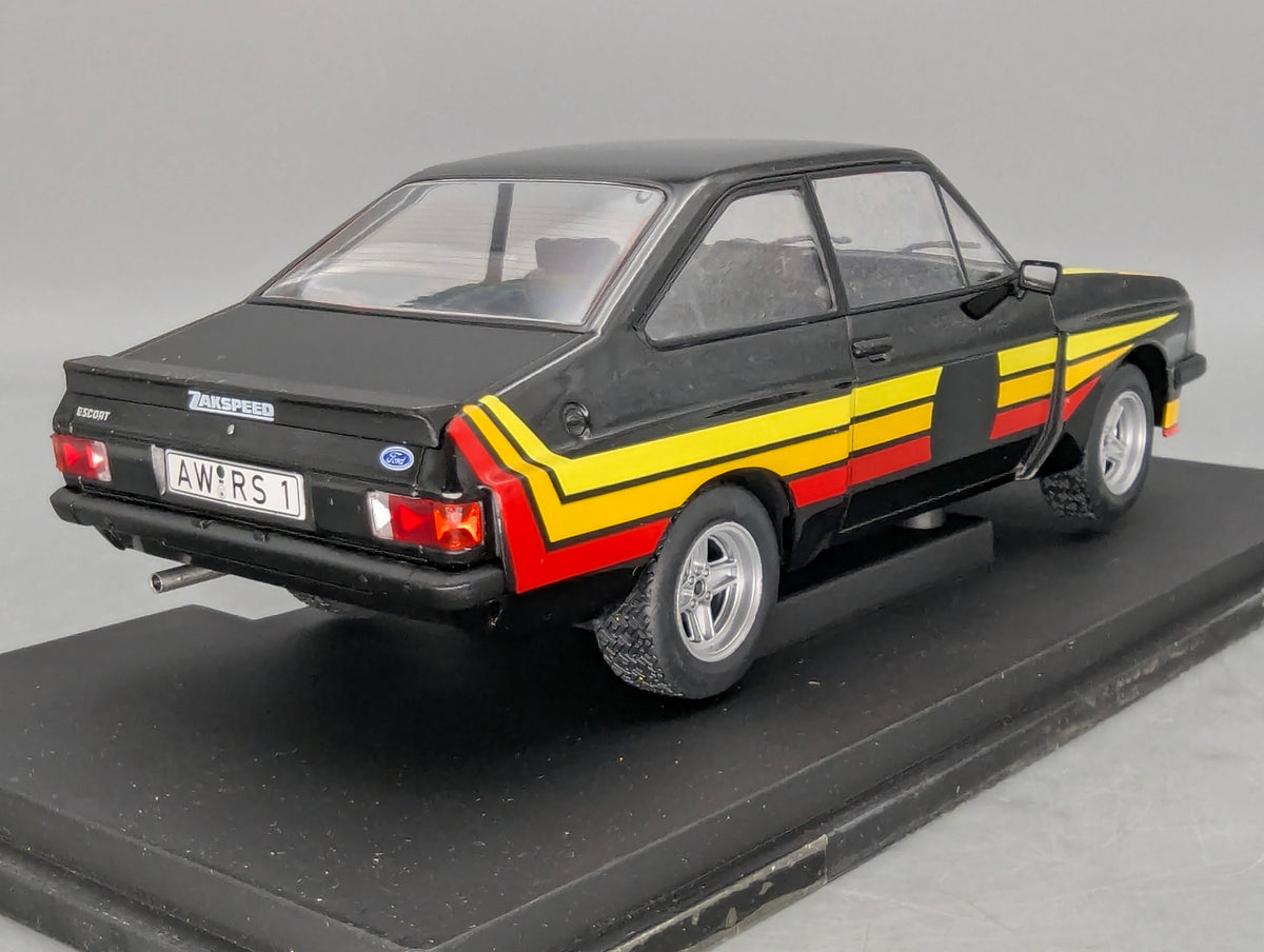 Modellautos 1:18 MCG Modelcar Group 18531 Ford Escort MK II RS 2000 X-pack OVP