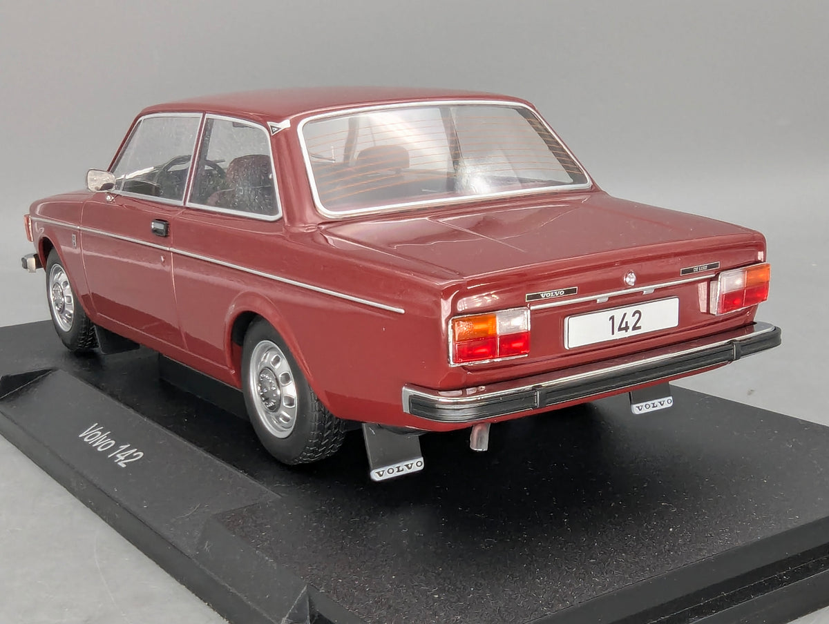 Modellautos 1:18 MCG Modelcar Group 18443 Volvo 142 Burgundy Red mit OVP