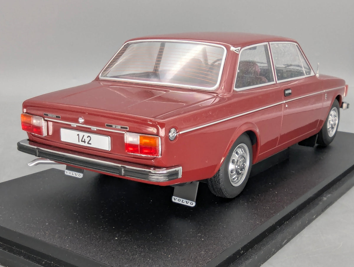 Modellautos 1:18 MCG Modelcar Group 18443 Volvo 142 Burgundy Red mit OVP