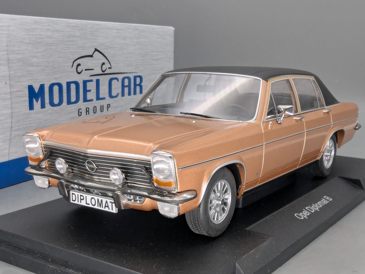 Modellautos 1:18 MCG Modelcar Group 18335 Opel Diplomat B Beige Metallic mit OVP