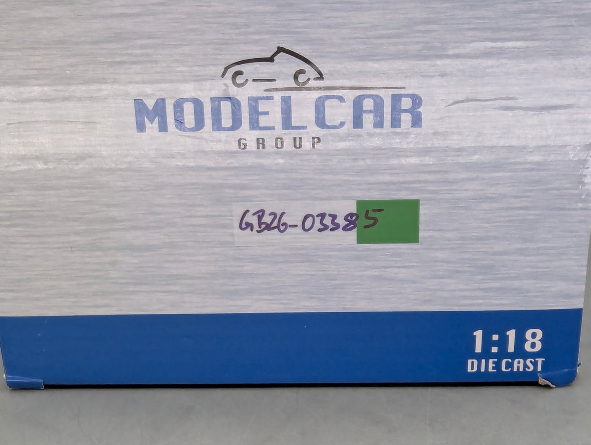Modellautos 1:18 MCG Modelcar Group 18335 Opel Diplomat B Beige Metallic mit OVP