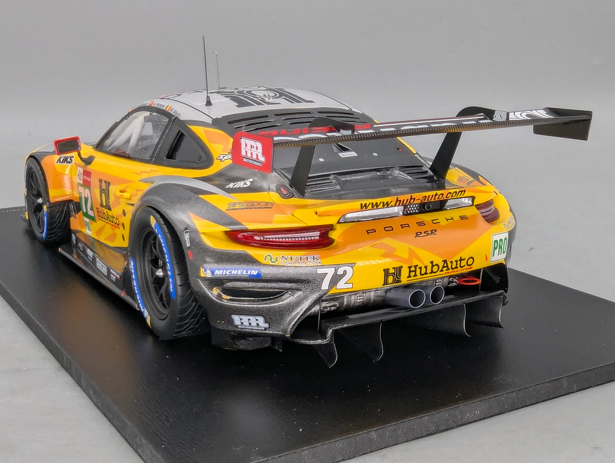 Modellautos 1:18 Spark Porsche 911 RSR-19 24h Le Mans 2021 #72 mit OVP