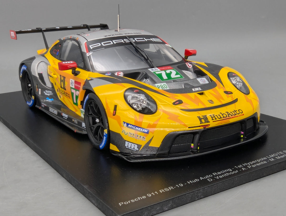 Modellautos 1:18 Spark Porsche 911 RSR-19 24h Le Mans 2021 #72 mit OVP
