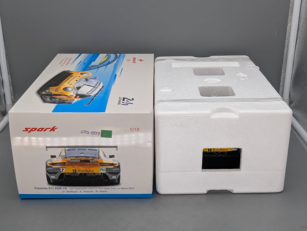Modellautos 1:18 Spark Porsche 911 RSR-19 24h Le Mans 2021 #72 mit OVP