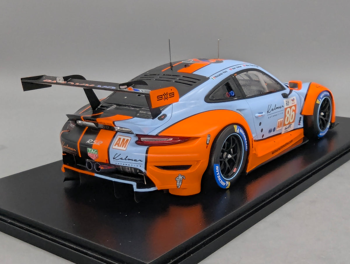 Modellautos 1:18 Spark Porsche 911 RSR-19 24h Le Mans 2023 #86 mit OVP