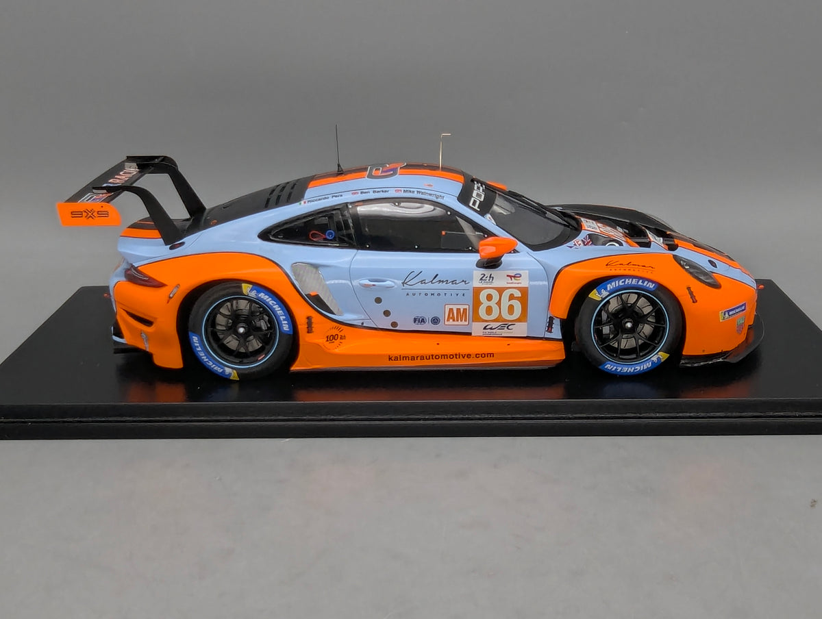 Modellautos 1:18 Spark Porsche 911 RSR-19 24h Le Mans 2023 #86 mit OVP