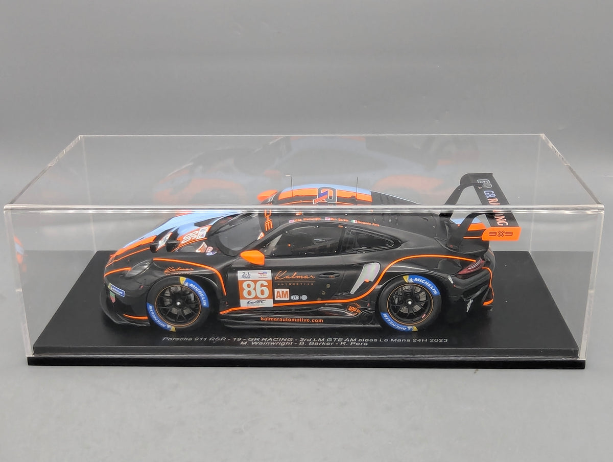 Modellautos 1:18 Spark Porsche 911 RSR-19 24h Le Mans 2023 #86 mit OVP