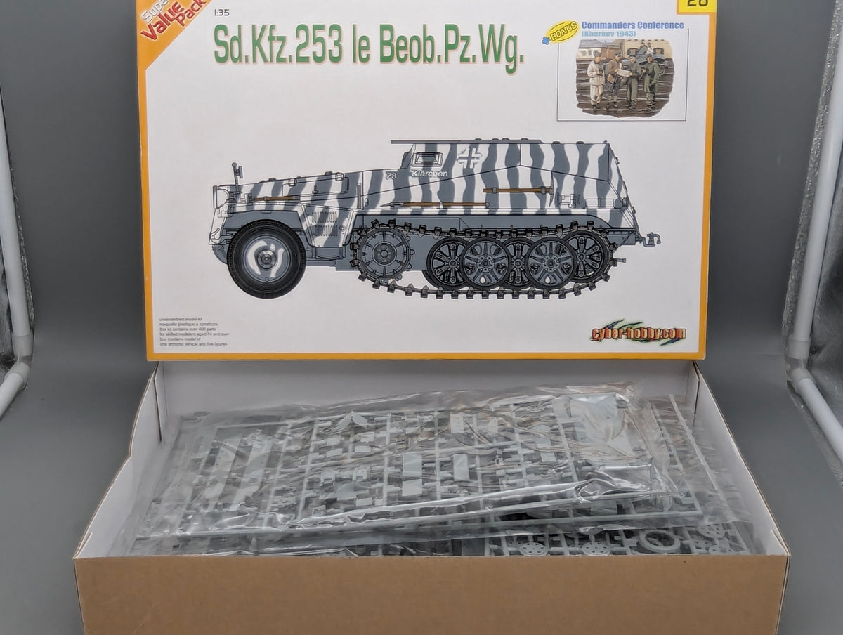 Panzer Modell  Bausatz 1:35 Dragon Models 9128 Sd. KFZ 253 le Beob. PZ. Wg. OVP