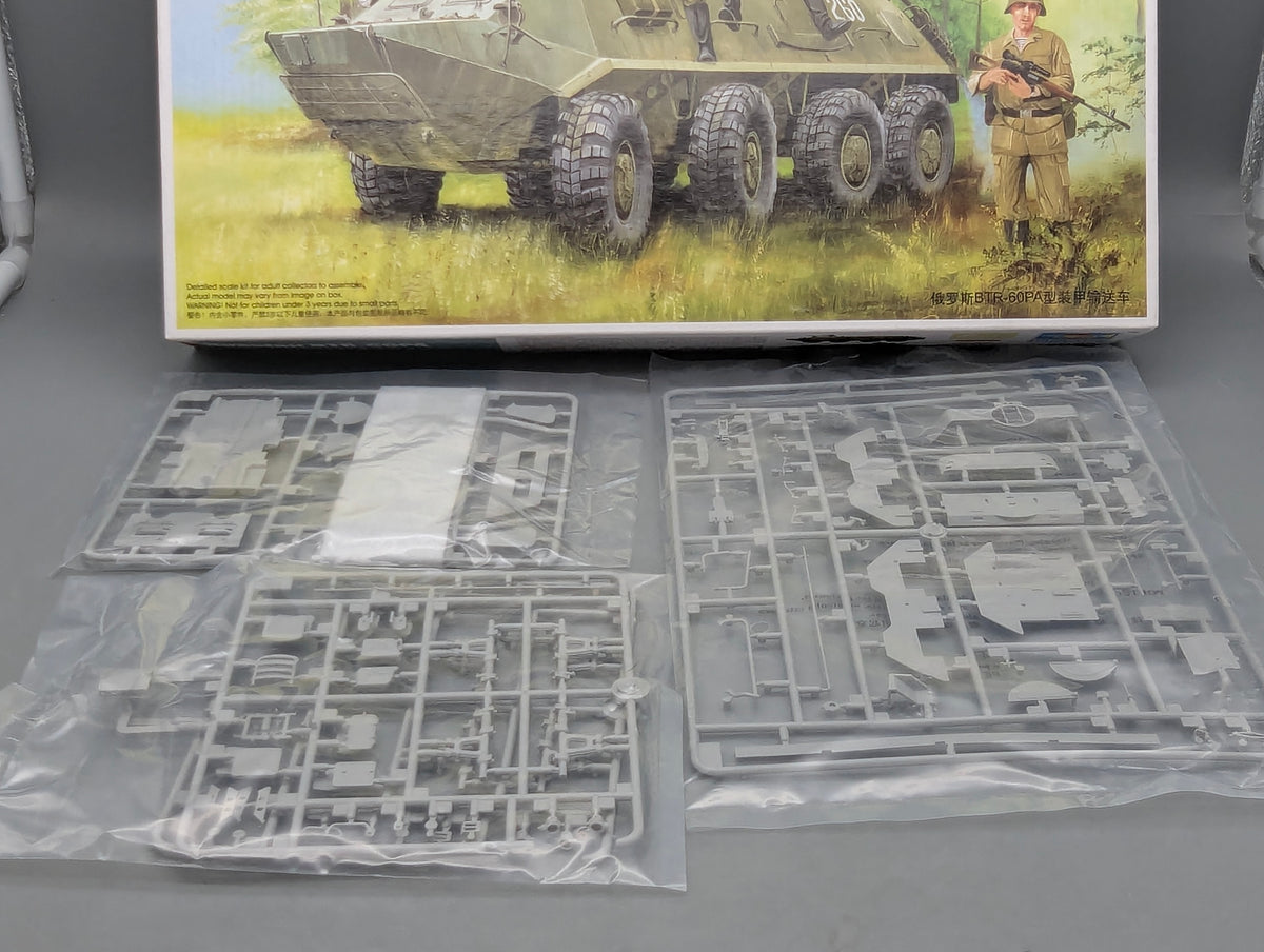 Militär LKW Modell Bausatz 1:35 Trumpeter 01543 Russian BTR-60PA mit OVP
