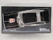 Modellautos 1:43 Ixo/PCT/DeAgostini Dodge Charger R/T Fast & Fourious + Vitrine