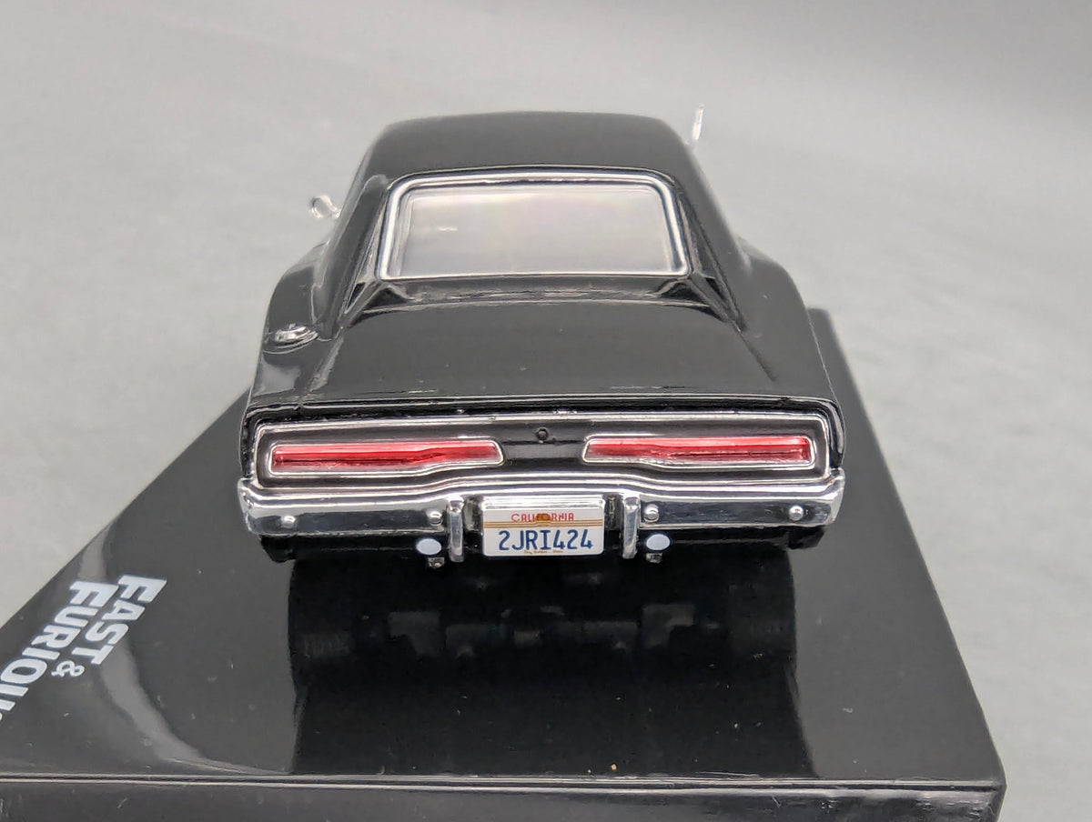 Modellautos 1:43 Ixo/PCT/DeAgostini Dodge Charger R/T Fast & Fourious + Vitrine