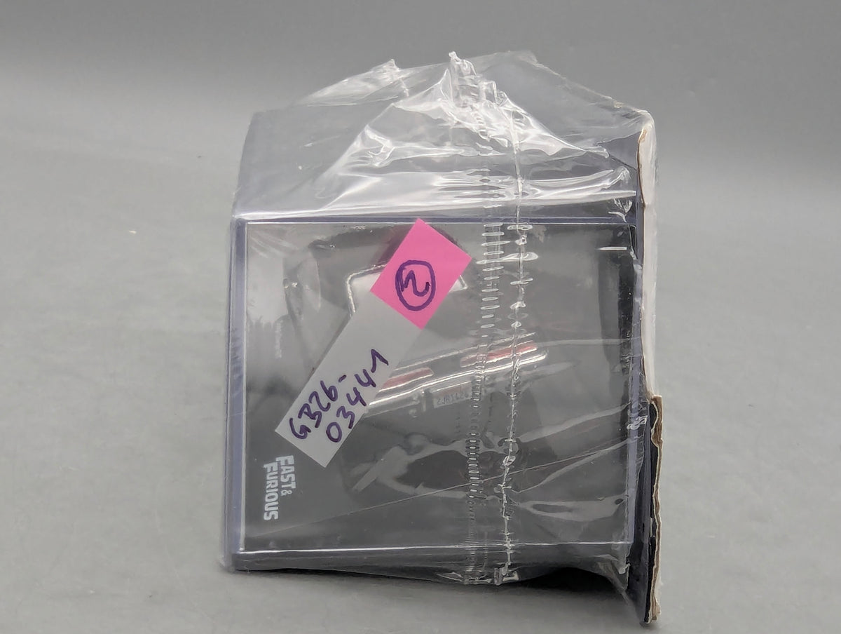 Modellautos 1:43 Ixo/PCT/DeAgostini Dodge Charger R/T Fast & Fourious + Vitrine