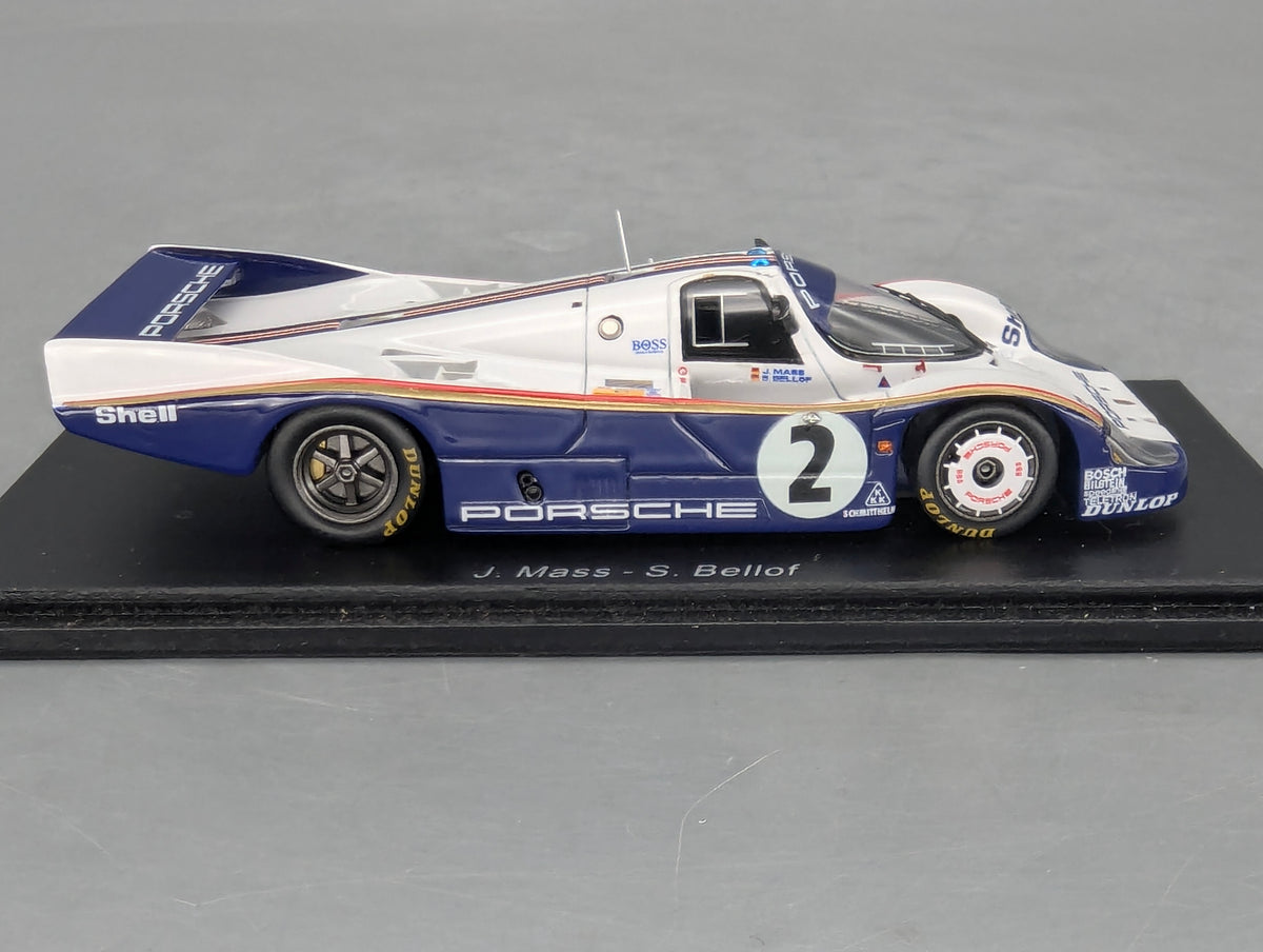 Modellautos 1:43 Spark S5504 Porsche 956 C 24h Le Mans 1983 #2 J Mass + S Bellof