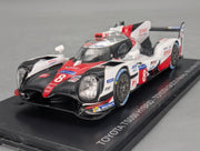 Modellautos 1:43 Spark Toyota TS050 Hybrid 24h Le Mans 2017 #8 Vitrine