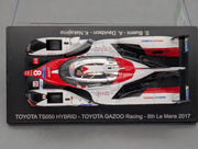 Modellautos 1:43 Spark Toyota TS050 Hybrid 24h Le Mans 2017 #8 Vitrine