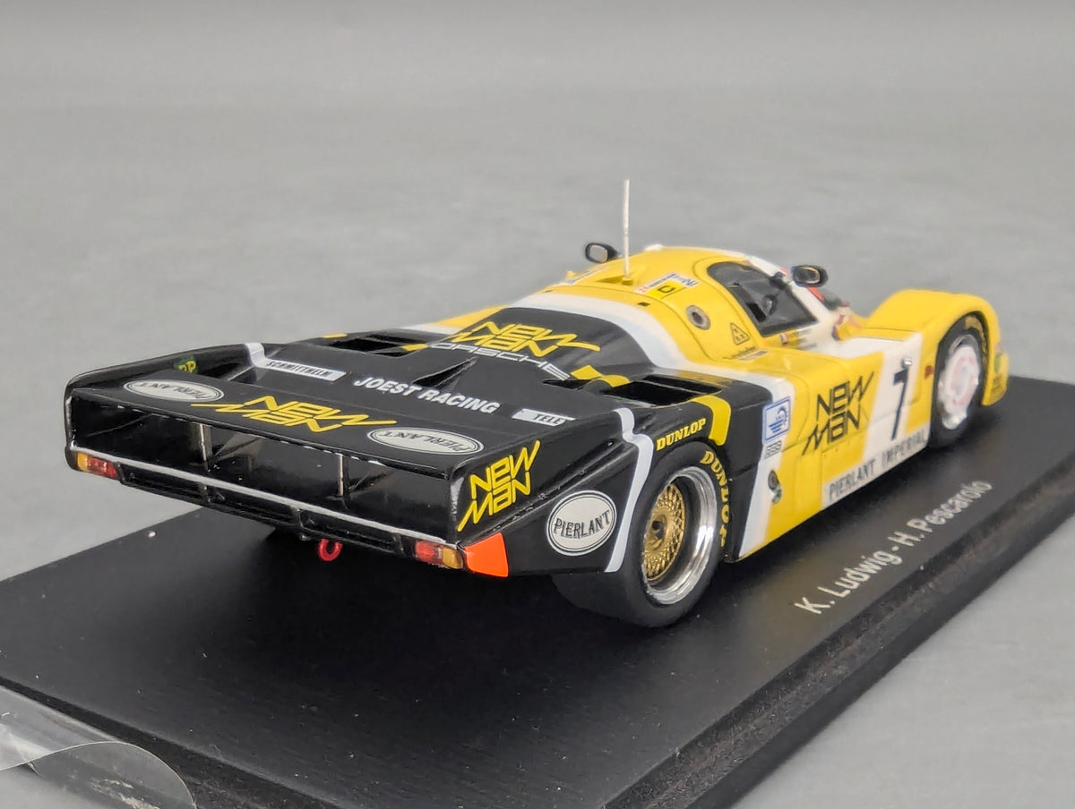 Modellautos 1:43 Spark Porsche 956 WINNER 24h Le Mans 1984 #7 Ludwig u. A. OVP