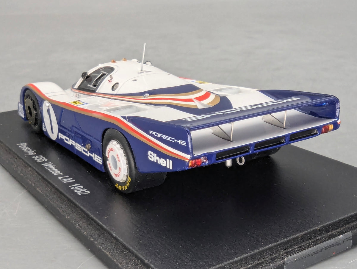 Modellautos 1:43 Spark Porsche 956 WINNER 24h Le Mans 1982 #1 Ickx + Bell OVP