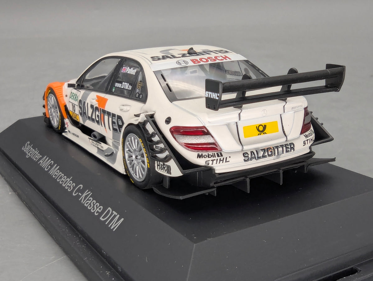 Modellautos 1:43 Minichamps AMG Mercedes C Klasse DTM 2009 #10 Gary Paffett OVP