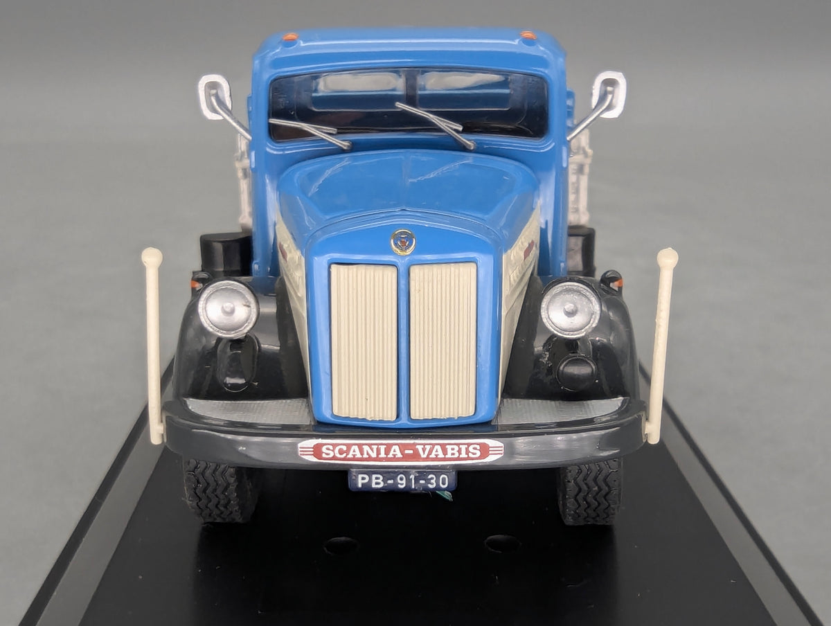 LKW Modell 1:50 NZG 584 Scania Vabis L60 Pritschen LKW Blau Weiß mit Vitrine