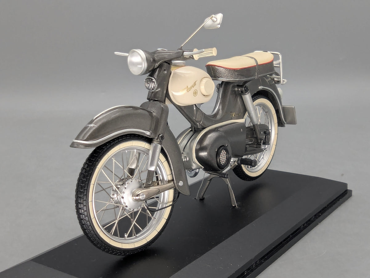 Motorrad Modell 1:10 Schuco Kreidler Florett Super ohne Beinschild mit OVP