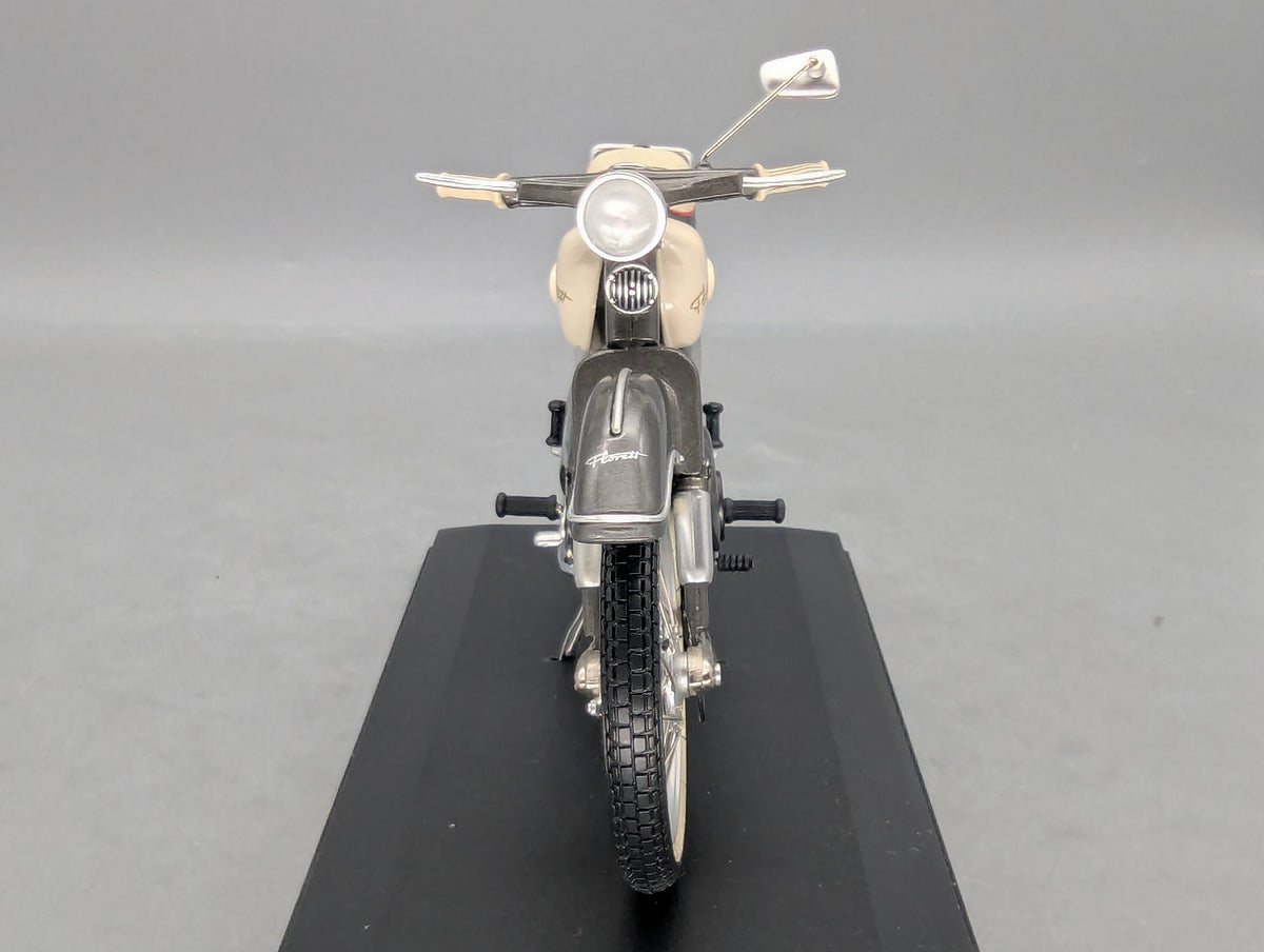Motorrad Modell 1:10 Schuco Kreidler Florett Super ohne Beinschild mit OVP