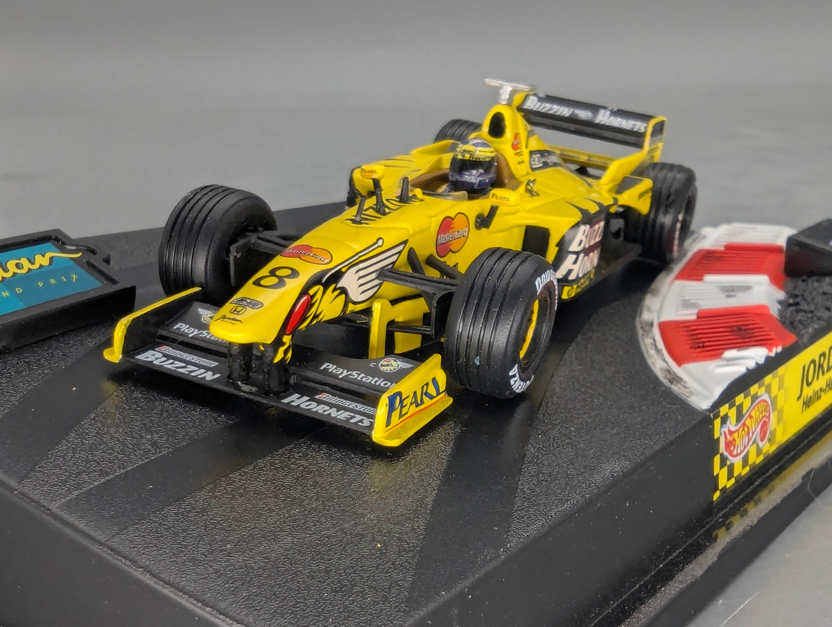 Modellautos 1:43 Hot Wheels Racing 24839 Jordan 199 #8 H.-H. Frentzen mit OVP
