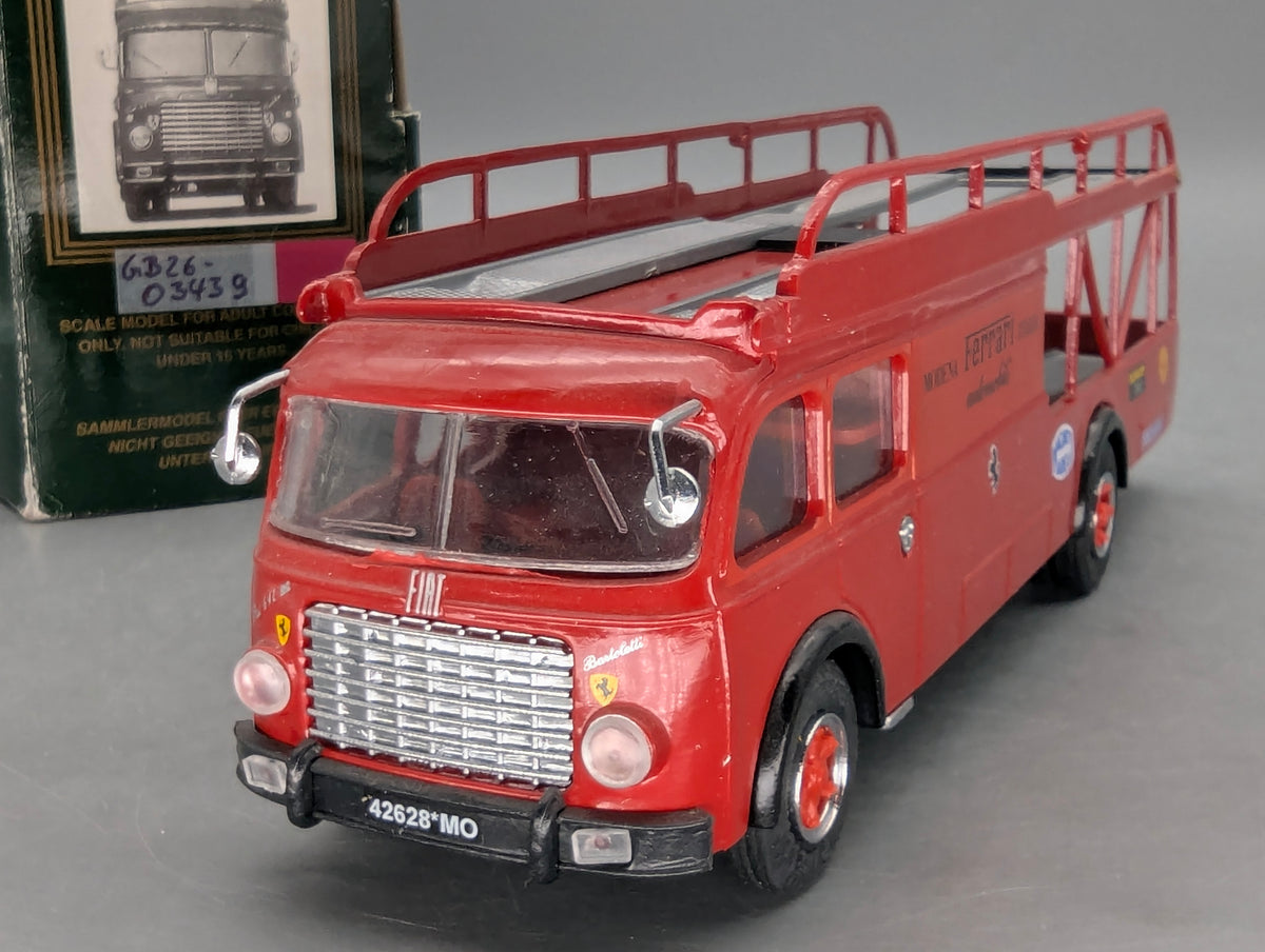 Modellautos 1:43 Old Cars Fiat 642 Bartoletti Ferrari Renntransporter mit OVP
