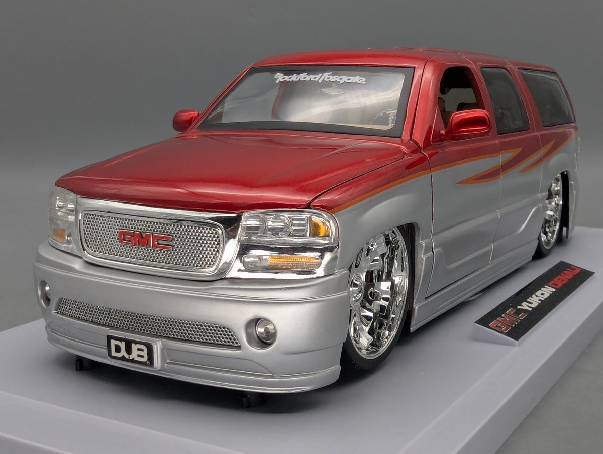 Modellautos 1:18 Jada Dub City Big Ballers GMC Yukon Denali XL mit OVP