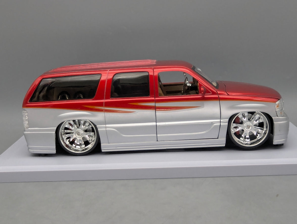 Modellautos 1:18 Jada Dub City Big Ballers GMC Yukon Denali XL mit OVP
