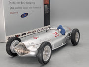 Modellautos 1:18 CMC Mercedes Benz W154 Der Große Sieger Frankreich 1938 #26 OVP