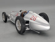 Modellautos 1:18 CMC Mercedes Benz W154 Der Große Sieger Frankreich 1938 #26 OVP