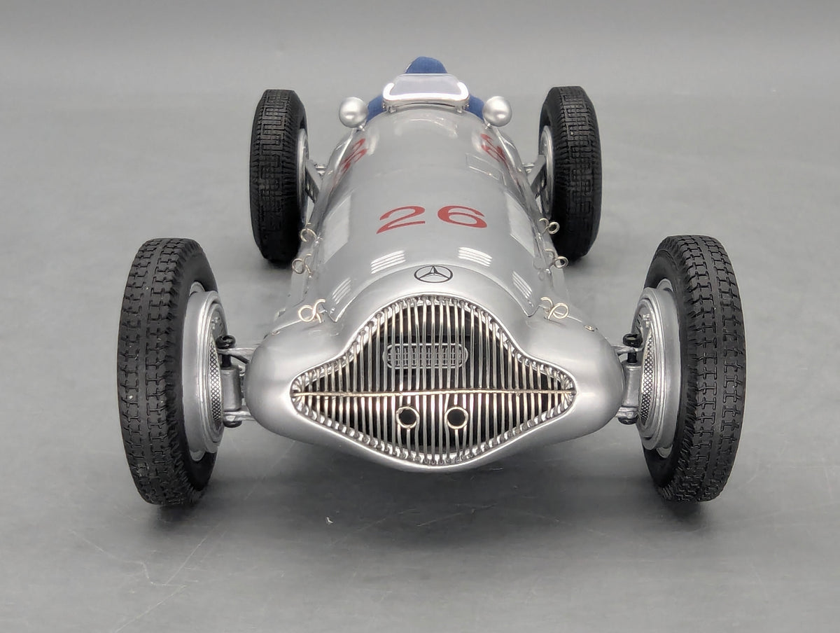 Modellautos 1:18 CMC Mercedes Benz W154 Der Große Sieger Frankreich 1938 #26 OVP