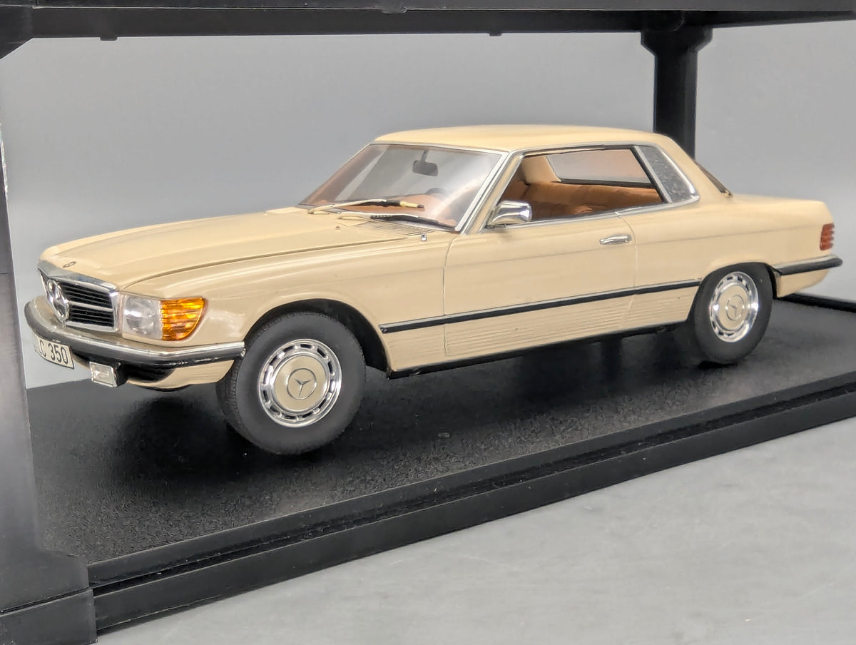 Modellautos 1:18 Cult CML049-1 Mercedes Benz 350 SLC W107 mit OVP