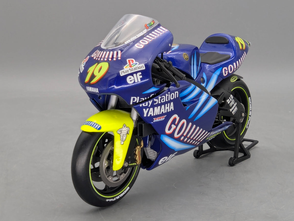 Motorrad Modell 1:12 Minichamps Yamaha YRZ 500 GP 2001 #19 Olivier Jacque OVP