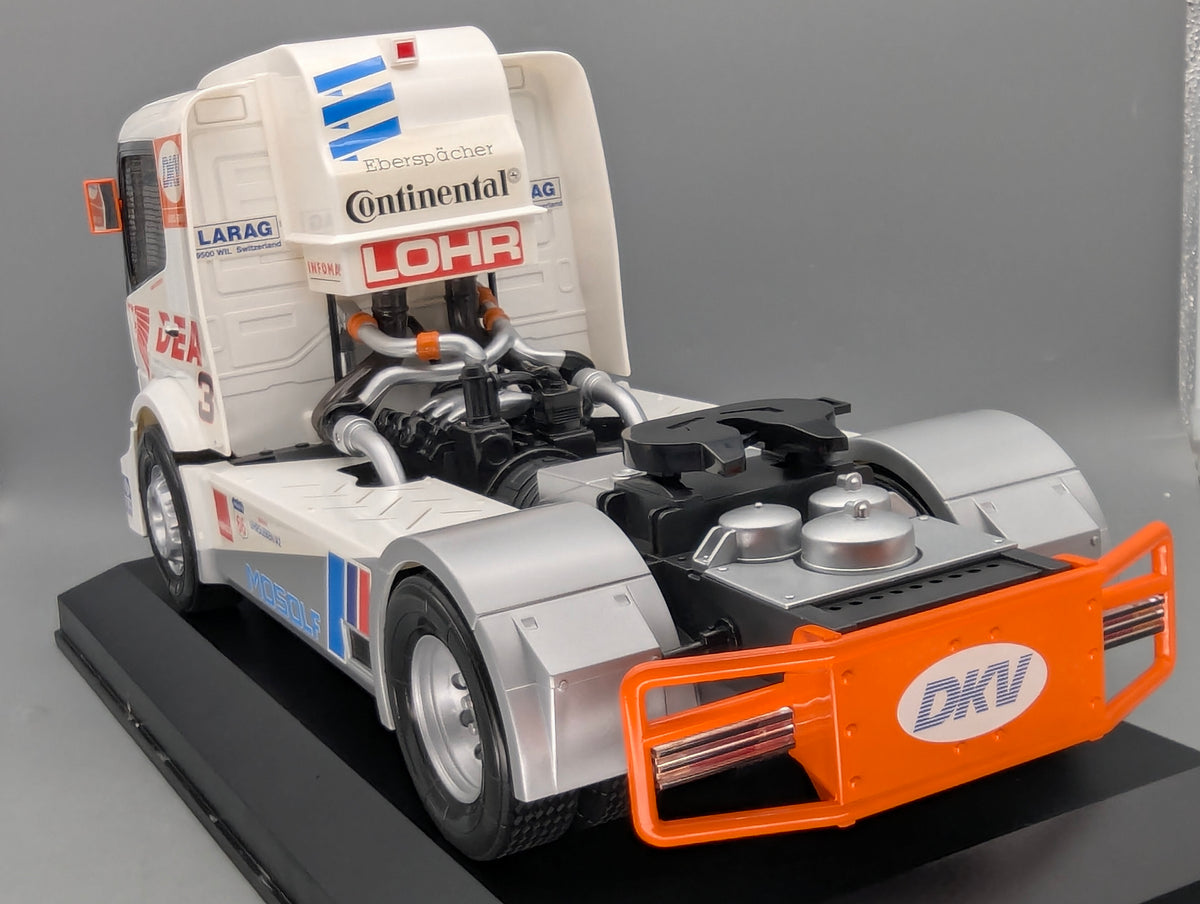 LKW Modell 1:12 Carson Mercedes Benz Atego Renntruck 1999 #3 M Oestreich Vitrine