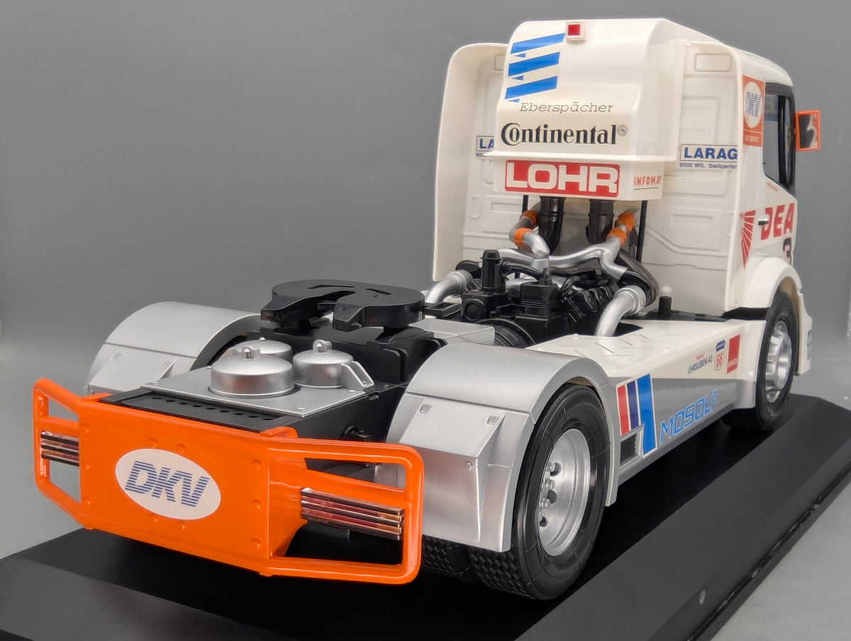 LKW Modell 1:12 Carson Mercedes Benz Atego Renntruck 1999 #3 M Oestreich Vitrine