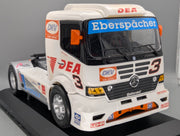 LKW Modell 1:12 Carson Mercedes Benz Atego Renntruck 1999 #3 M Oestreich Vitrine