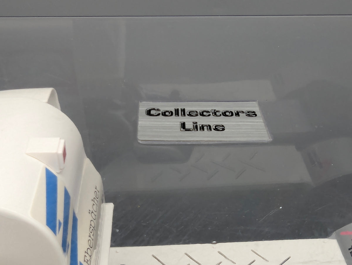 LKW Modell 1:12 Carson Mercedes Benz Atego Renntruck 1999 #3 M Oestreich Vitrine