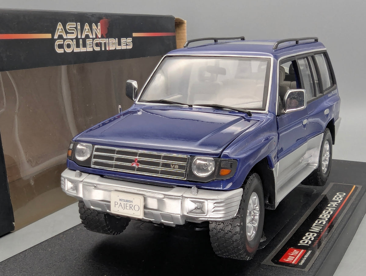 Modellautos 1:18 Sun Star Mitsubishi Pajero Long 3.5 V6 1998 Royal Blue mit OVP