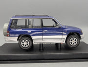 Modellautos 1:18 Sun Star Mitsubishi Pajero Long 3.5 V6 1998 Royal Blue mit OVP