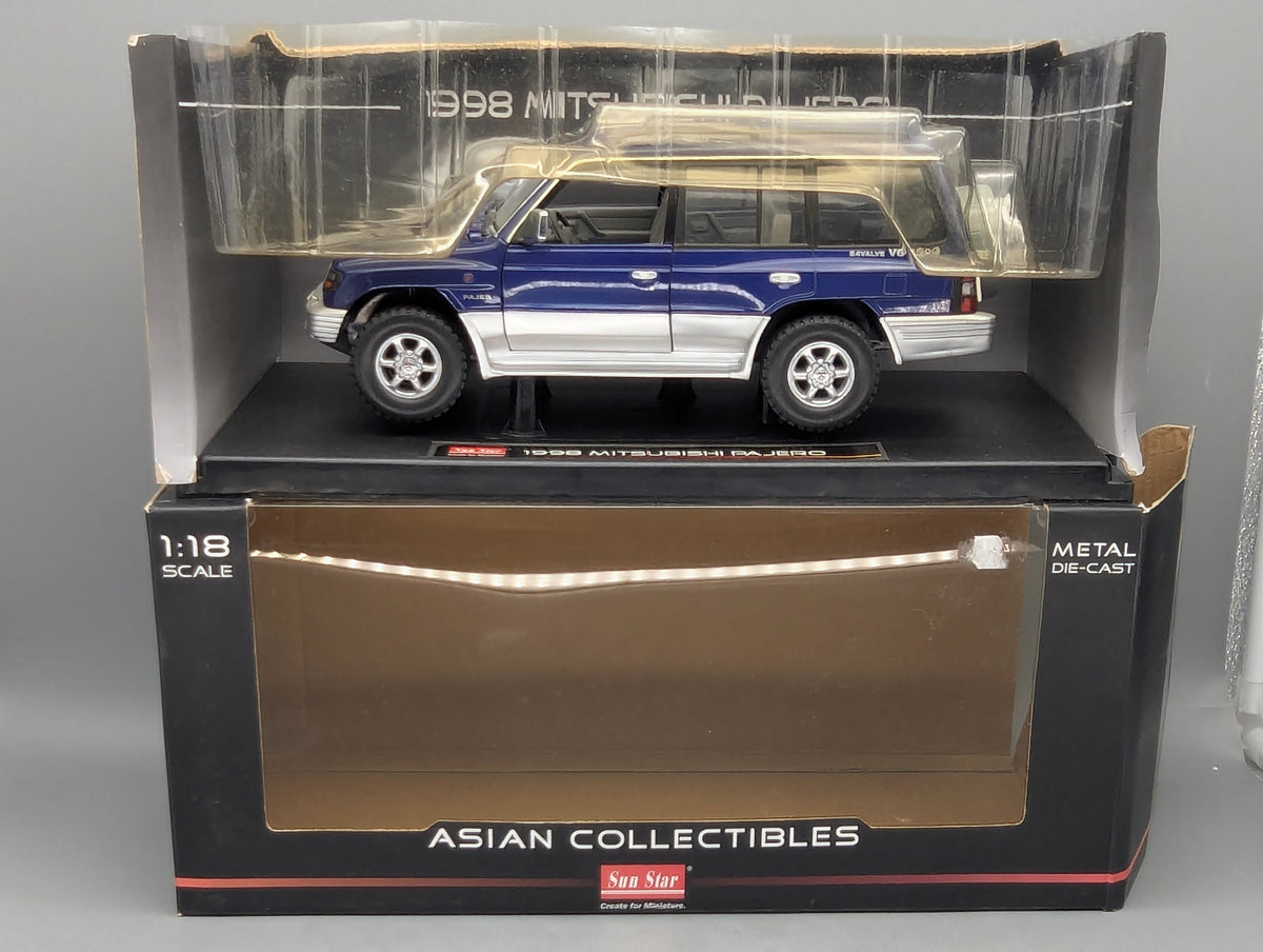 Modellautos 1:18 Sun Star Mitsubishi Pajero Long 3.5 V6 1998 Royal Blue mit OVP