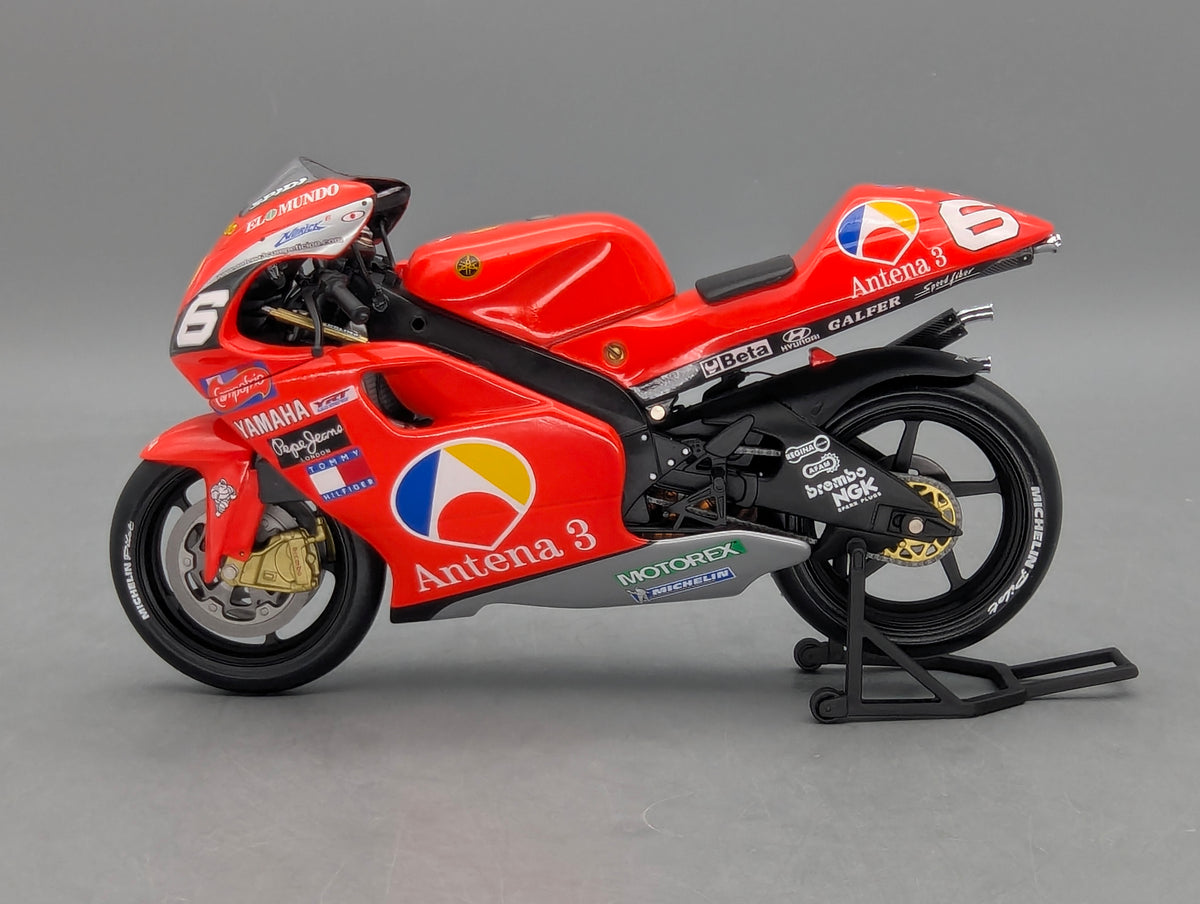 Motorrad Modell 1:12 Minichamps Yamaha YZR 500 GP 2001 #6 Norifumi Abe mit OVP
