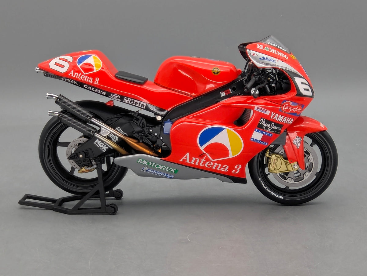 Motorrad Modell 1:12 Minichamps Yamaha YZR 500 GP 2001 #6 Norifumi Abe mit OVP