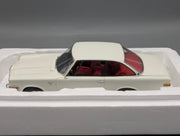 Modellautos 1:18 Schuco Glas 2600 V8 Weiß mit OVP