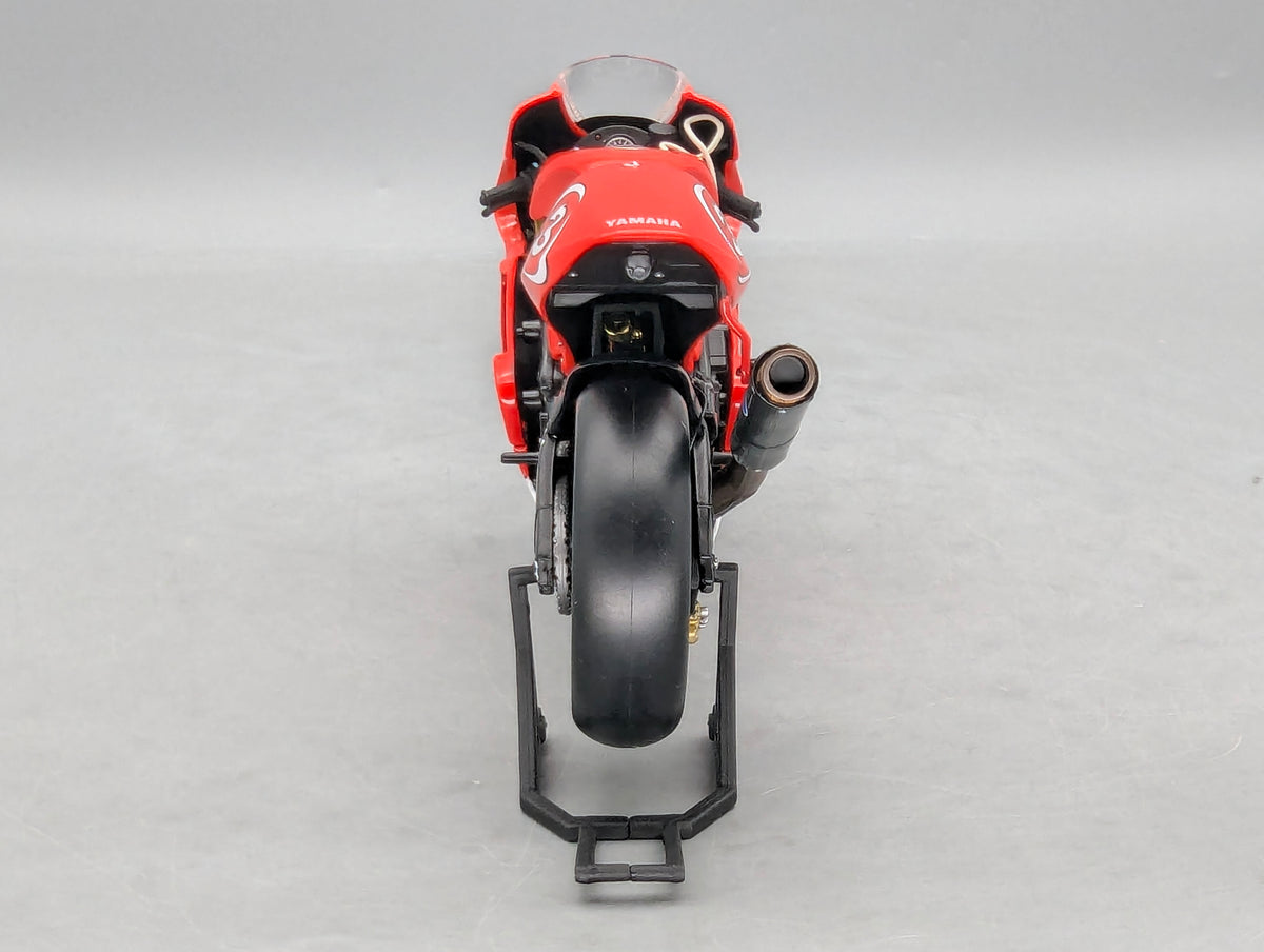 Motorrad Modell 1:12 Minichamps Yamaha YZR-M1 Moto GP 2002 #3 Max Biaggi mit OVP