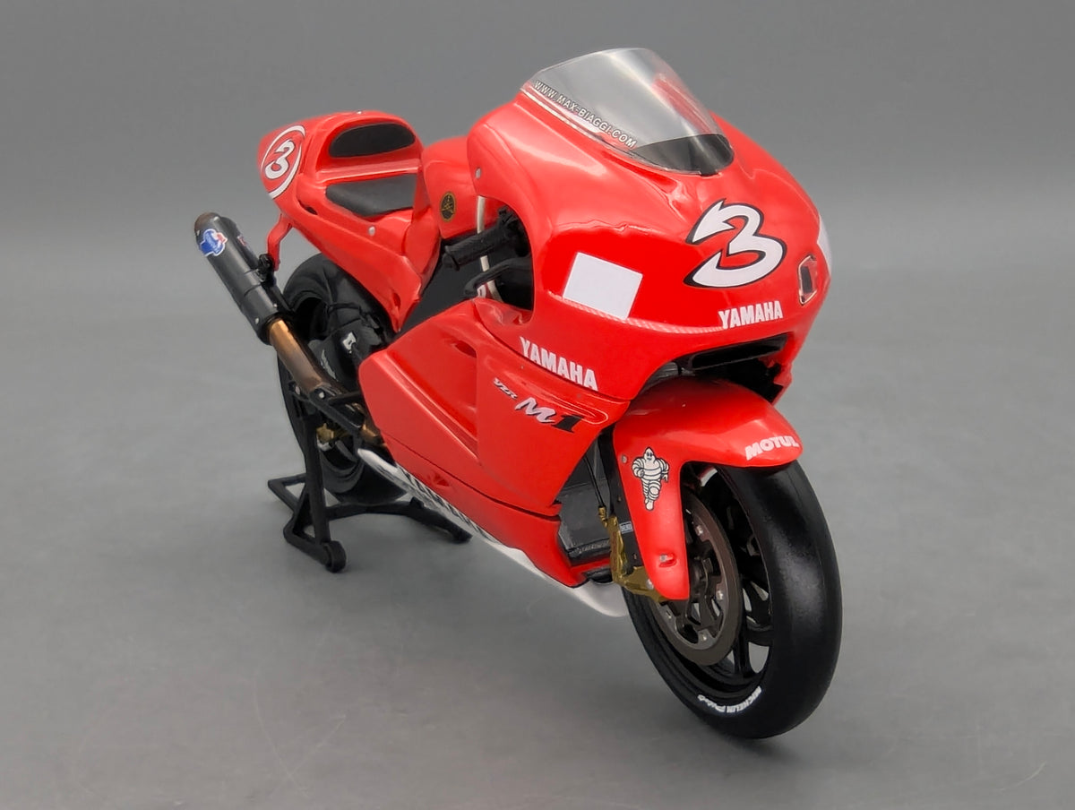 Motorrad Modell 1:12 Minichamps Yamaha YZR-M1 Moto GP 2002 #3 Max Biaggi mit OVP