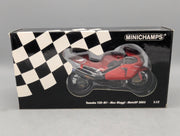 Motorrad Modell 1:12 Minichamps Yamaha YZR-M1 Moto GP 2002 #3 Max Biaggi mit OVP