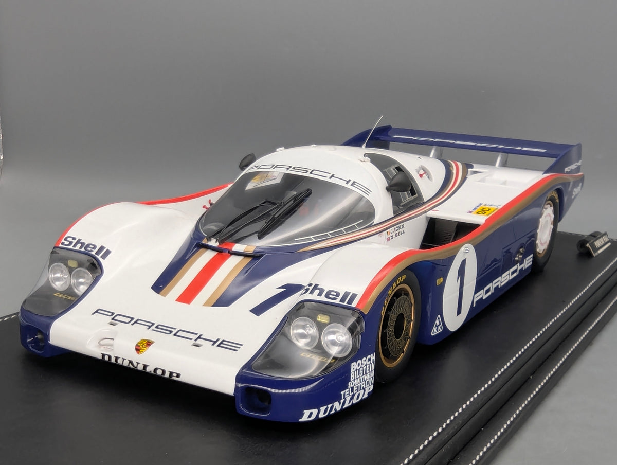 Modellautos 1:12 TSM Porsche 956L WINNER 24h Le Mans 1982 #1 Ickx + Bell Vitrine