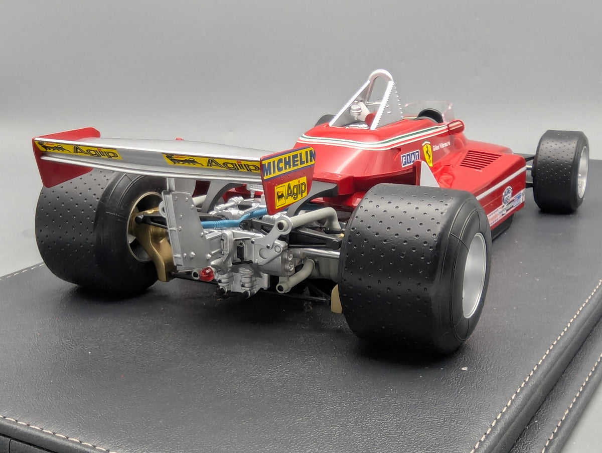 Modellautos 1:12 GP Replicas Ferrari 312 T4 2nd WC 1979 #12 G Villeneuve Vitrine