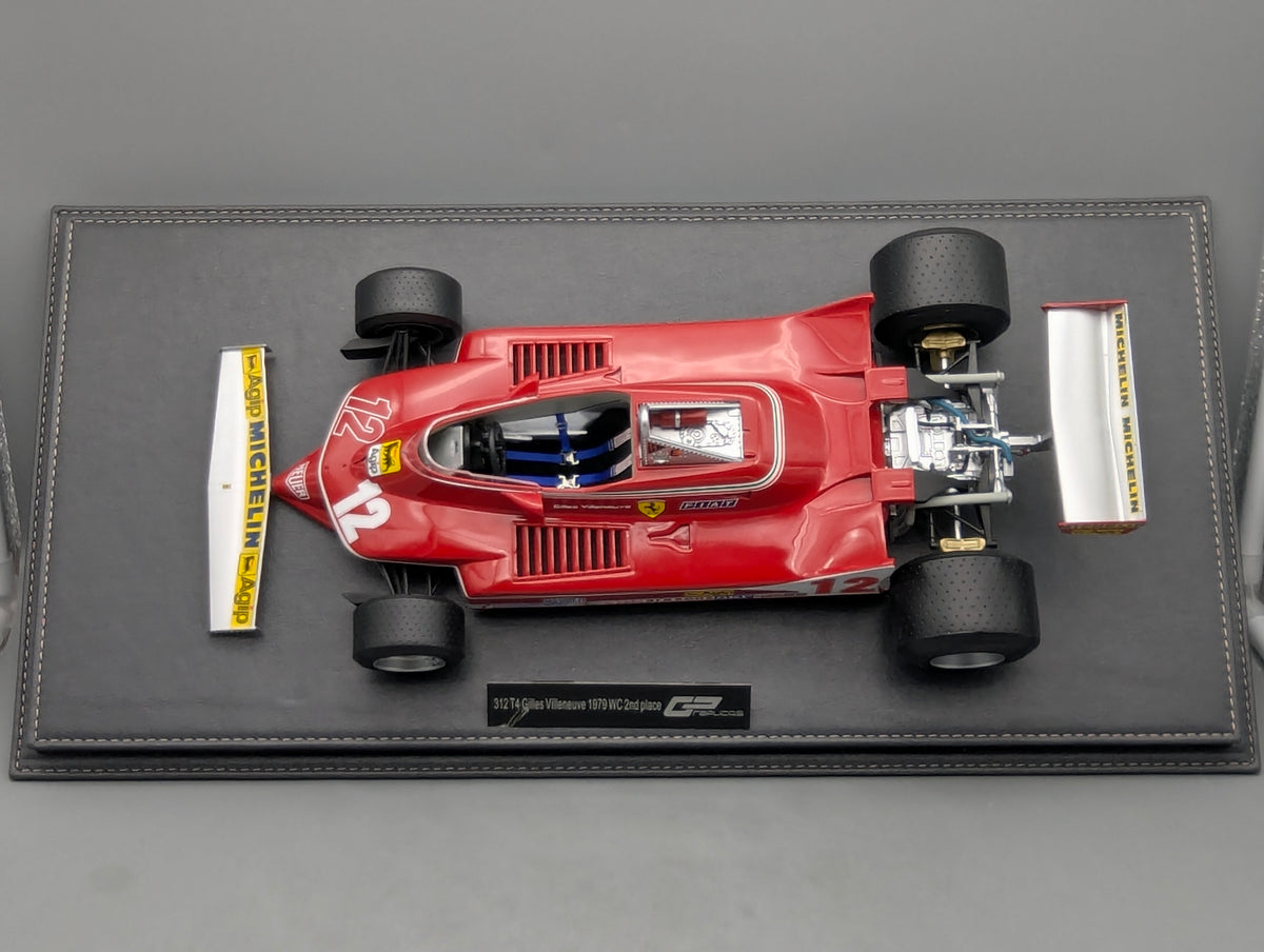 Modellautos 1:12 GP Replicas Ferrari 312 T4 2nd WC 1979 #12 G Villeneuve Vitrine